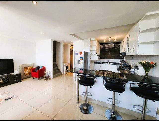 2 BEDROOM TOWNHOUSE SOLD IN PARADISE VALLEY